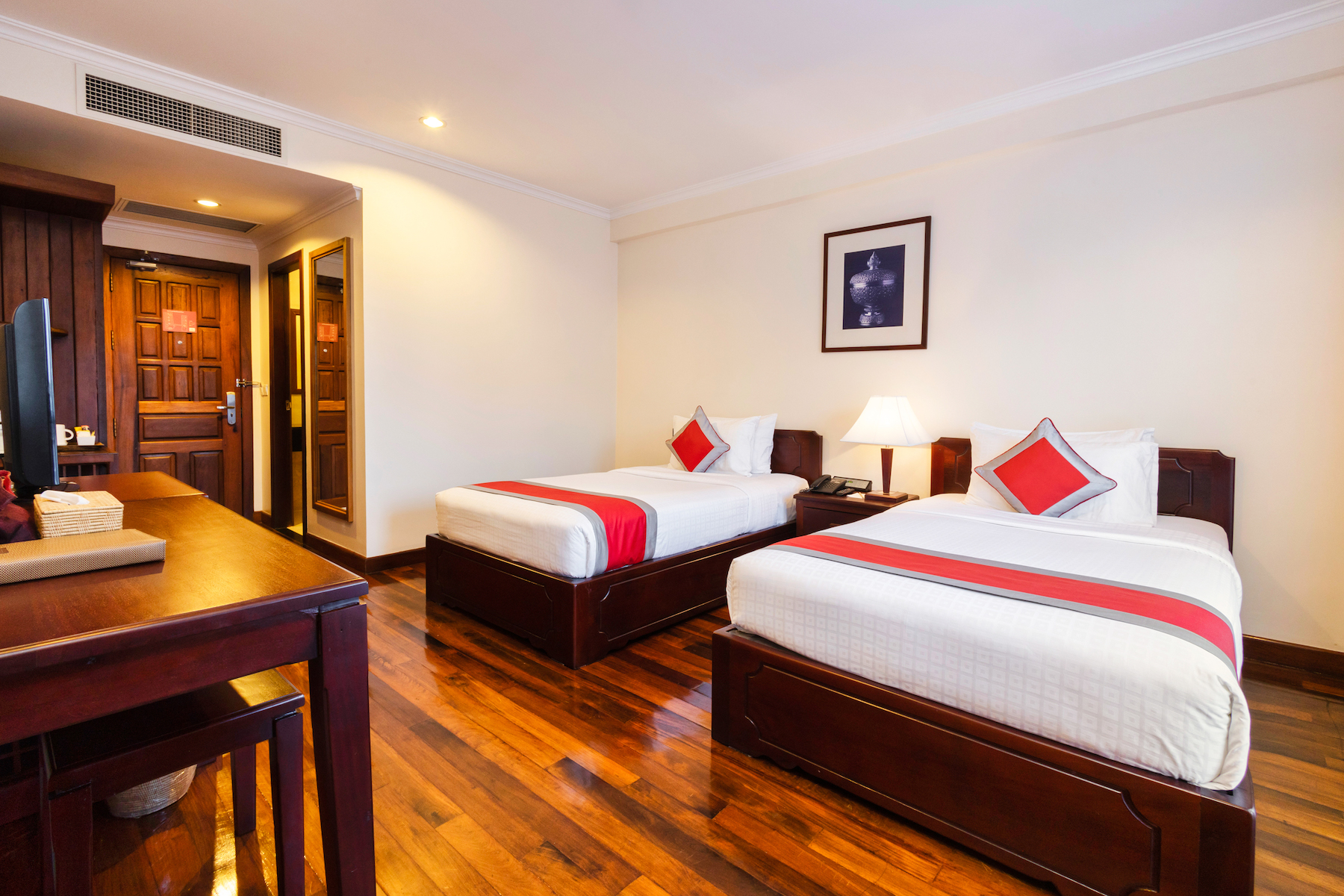 Deluxe Room include Pick Up and Drop Off